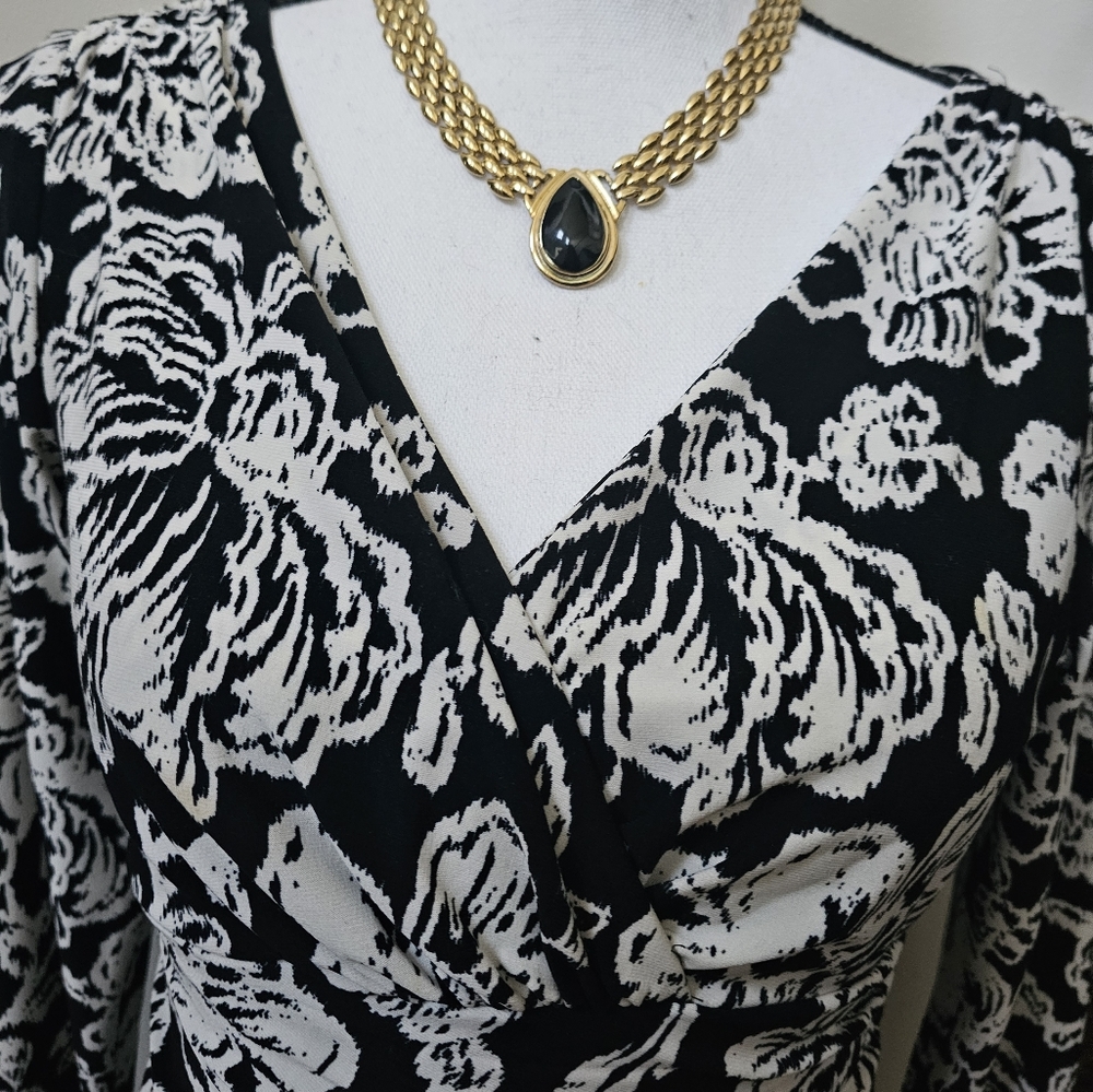 EUC Ralph Lauren Dress - Picture 8 of 9